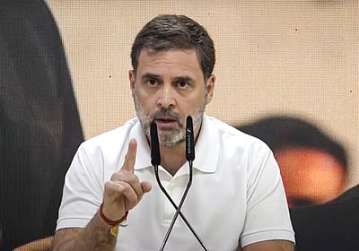 முதல்வர்களையே கைது செய்யும்போது அதானியை பாதுகாப்பது ஏன்? ராகுல்