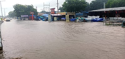 ராமேசுவரம்: 24 மணிநேரத்தில் 438 மி.மீ. மழை!