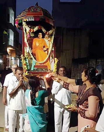 சாய் பாபா பிறந்த தினம் 