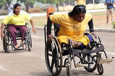 மாற்றுத்திறனாளிகளுக்கு ஆன்லைனில் அடையாள அட்டை: தெற்கு ரயில்வே தகவல்