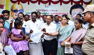 மழை பாதிப்பை எதிா்கொள்ள தயாா்நிலையில் மாவட்ட நிா்வாகம்: மயிலாடுதுறை ஆட்சியா்