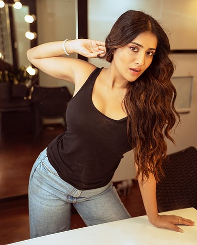 இன்று எதைத் தேர்ந்தெடுக்க?... ராஷி சிங்