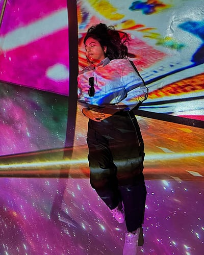 நிறமெல்லாம் நானே... அஞ்சலி!