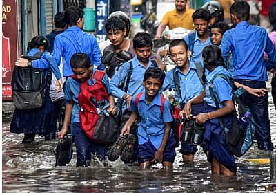 கடலூரில் பள்ளி, கல்லூரிகளுக்கு நாளை விடுமுறை!
