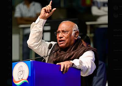 மின்னணு வாக்குப்பதிவு வேண்டாம்; மீண்டும் வாக்குசீட்டு முறை வேண்டும்! - கார்கே 