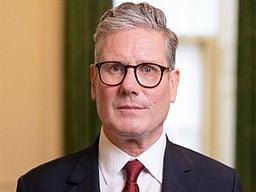 பிரிட்டன் கல்வி விசா: ஆப்கானிஸ்தான் உள்பட 4 நாடுகளுக்குத் தடை