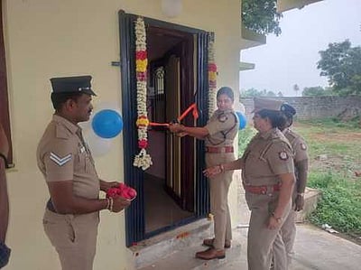 மேல்மலையனூரில் புதிய காவல் நிலையம்: செஞ்சி டிஎஸ்பி  திறந்து வைத்தாா்