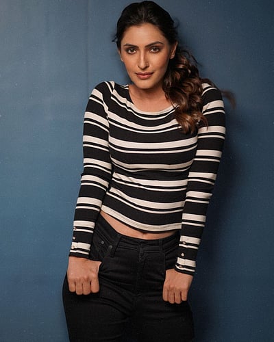 சொல்லாமல் சொல்கின்ற கதை எதுவோ... சிவாங்கி!