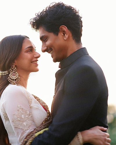 நீயும் நானும்... அதிதி ராவ் ஹைதரி - சித்தார்த்!