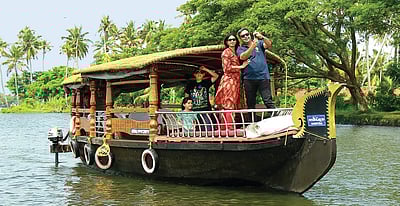 அழகின் அழகே..!