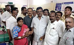 கருணாநிதி பிறந்த தினத்தன்று
பிறந்த குழந்தைகளுக்கு தங்க மோதிரம்
