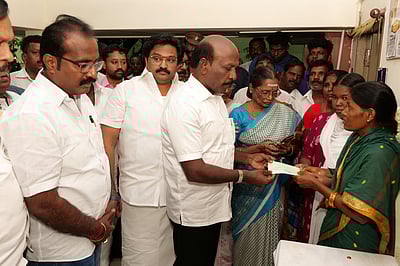 மின்சாரம் தாக்கி பலியானவர் குடும்பத்துக்கு ரூ. 5 லட்சம் வழங்கல்!