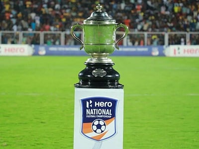 சந்தோஷ் கோப்பை கால்பந்து: ஹைதராபாத்தில் டிச.14 முதல் இறுதிச்சுற்று!