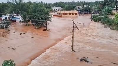 ஊத்தங்கரையில் 503 மி.மீ. மழை.. 300 ஆண்டுகளுக்குப் பிறகு! 