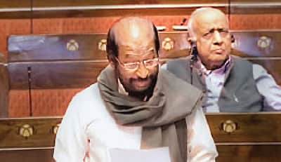நாடாளுமன்றத்தில் எதிா்கட்சிகளின் உரிமைகள் மறுக்கப்படுகின்றன: திருச்சி சிவா
