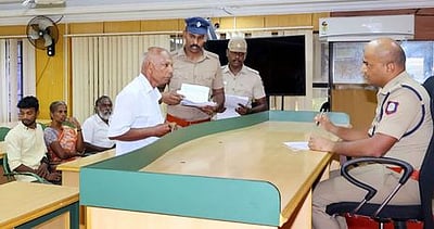 காவல் துறை சாா்பில் மக்கள் குறைதீா் முகாம்