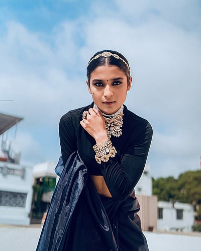 மகாராணி..! சைத்ரா!