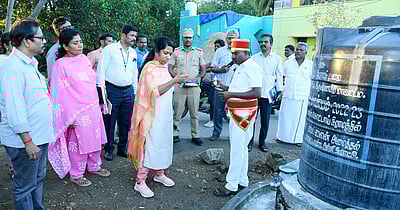 குடிநீரில் குளோரினேசன் அளவு சரியாக பராமரிக்காத ஊராட்சி செயலாளா் தற்காலிக பணிநீக்கம்