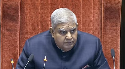 நாடாளுமன்றம்: காங். எம்பி இருக்கையில் கட்டுக்கட்டாக பணம்! விசாரணைக்கு உத்தரவு!