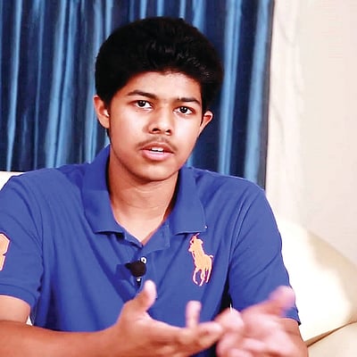 திரைக் கதிர்