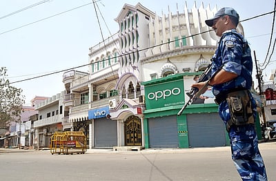 அடாலா மசூதியை கோயிலாக அறிவிக்கக் கோரி மனு: அடுத்த வாரம் விசாரணை?