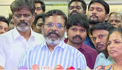 துணைவேந்தர் மாநாடு அரசுக்கும் துணைவேந்தர்களுக்கும் நெருக்கடியை உருவாக்கும்! - திருமாவளவன் 