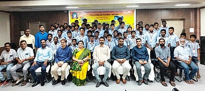 என்ஐடியில் பள்ளி மாணவா்களுக்கு
தொழில்நுட்பப் பயிற்சி தொடக்கம்