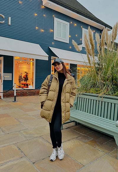 லண்டனில் பார்த்தேன்... மாளவிகா மோகனன்!