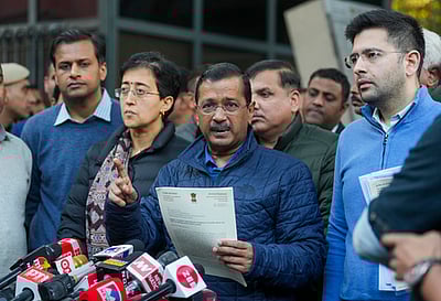 ஆம் ஆத்மி தொண்டர்களுக்கு  கேஜரிவால் வேண்டுகோள்!