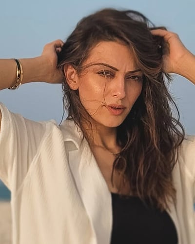 கடல் காற்றே... ஹன்சிகா!