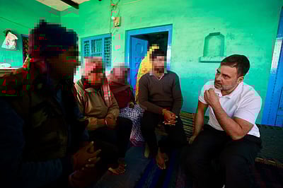 கூட்டு பாலியல் வன்கொடுமைக்கு ஆளான மகளுக்காக நீதி கோரி ராகுலுக்கு கடிதம்!