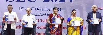 நவீன தொழில்நுட்பங்களை பயன்படுத்தி பசுமைக் கட்டடங்களை அதிகரிக்க வேண்டும்