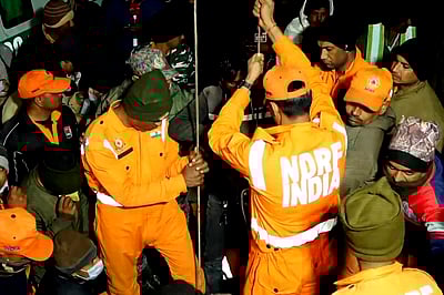 55 மணிநேர போராட்டம்: ஆழ்துளை கிணற்றில் விழுந்த சிறுவன் பலி!