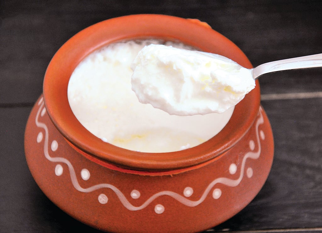 தினமும் தயிர் சாப்பிடுவதால் கிடைக்கும் நன்மைகள்!