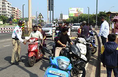 இனி அபராதம் செலுத்தவில்லையெனில் ஓட்டுநர் உரிமம் ரத்து! புதிய விதிகள் விரைவில்..!