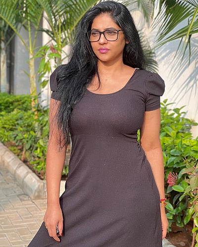 வீக் எண்ட்... ரேஷ்மா பசுபுலேட்டி!