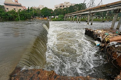 கனமழை: தூத்துக்குடியிலிருந்து புறப்படும் ரயில் சேவைகளில் மாற்றம்! 