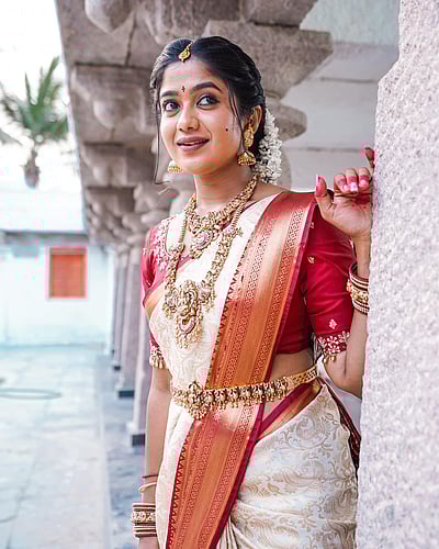 கோயிலும் சிற்பமும்... செளந்தர்யா! 