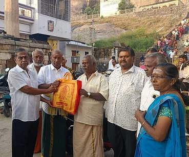 மாா்கழி மாதப் பிறப்பு: 
அரங்கநாதா் கோயிலில் திருப்பாவை பாராயணம்