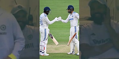 ஆகாஷ் தீப், பும்ரா அதிரடியால் ஃபாலோ-ஆன் தவிர்ப்பு..! இந்திய வீரர்கள் கொண்டாட்டம்! 