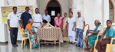 சாத்தான்குளம், முதலூா் பகுதியில் தீவிர நோய் தடுப்புப் பணிகள்