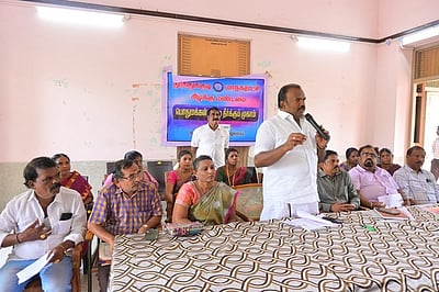 முன்னெச்சரிக்கை நடவடிக்கையால் மழைவெள்ள பாதிப்புகள் தவிா்ப்பு