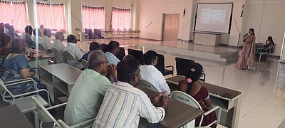 மருந்தகங்களில் முறைகேடுகள் கண்டறியப்பட்டால் உரிமம் ரத்து செய்யப்படும்