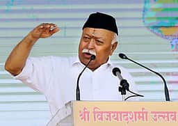 குமரி அம்மன் கோயில்களில்
மோகன் பகவத் சுவாமி தரிசனம்
