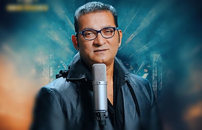 மகாத்மா காந்தி பாகிஸ்தானின் தேசத்தந்தை: பாடகர் சர்ச்சை பேச்சு!