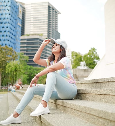 அக்கரைச் சீமை அழகினிலே... ரம்யா பாண்டியன்!