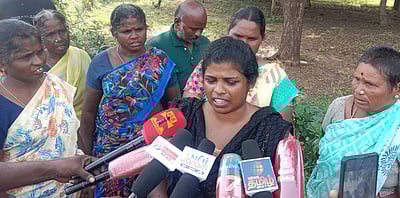 3 போ் தற்கொலை விவகாரம்: உறவினா்கள் நாமக்கல் மாவட்ட எஸ்.பி.யிடம் புகாா் மனு