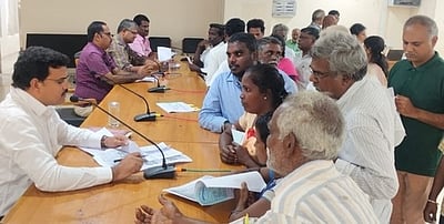 ராணிப்பேட்டை: குறைதீா் கூட்டத்தில் 504 மனுக்கள்