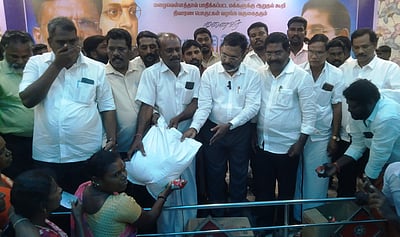 வீராணம் ஏரியை தூா்வாரி ஆழப்படுத்த வேண்டும்: தொல்.திருமாவளவன்