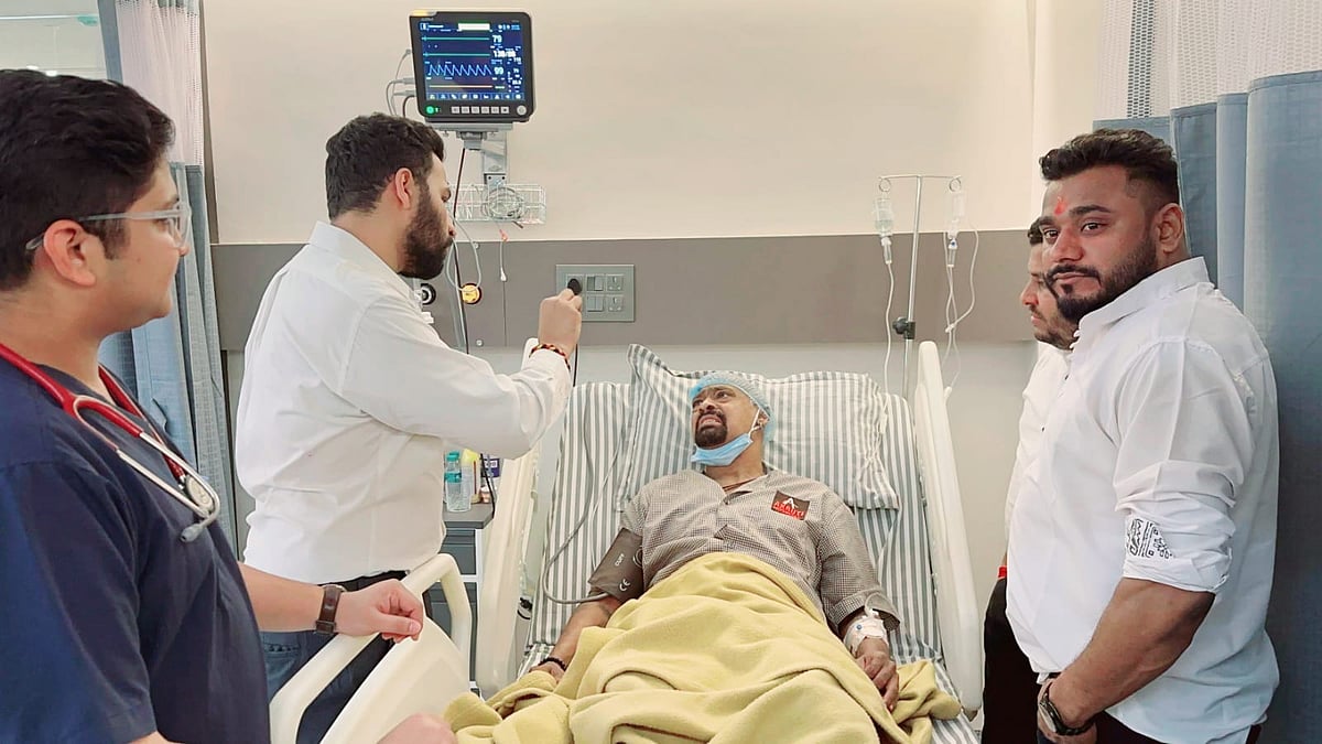 மருத்துவமனையில் வினோத் காம்ப்ளி